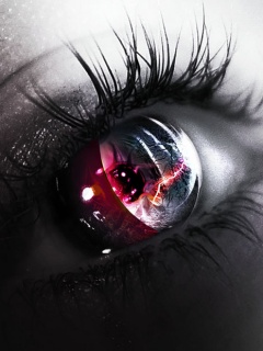 Reflection_In_Ma_Eye.jpg