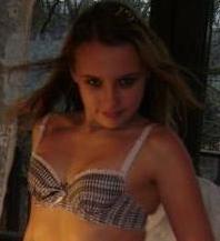Sexy girl - body small 3.JPG